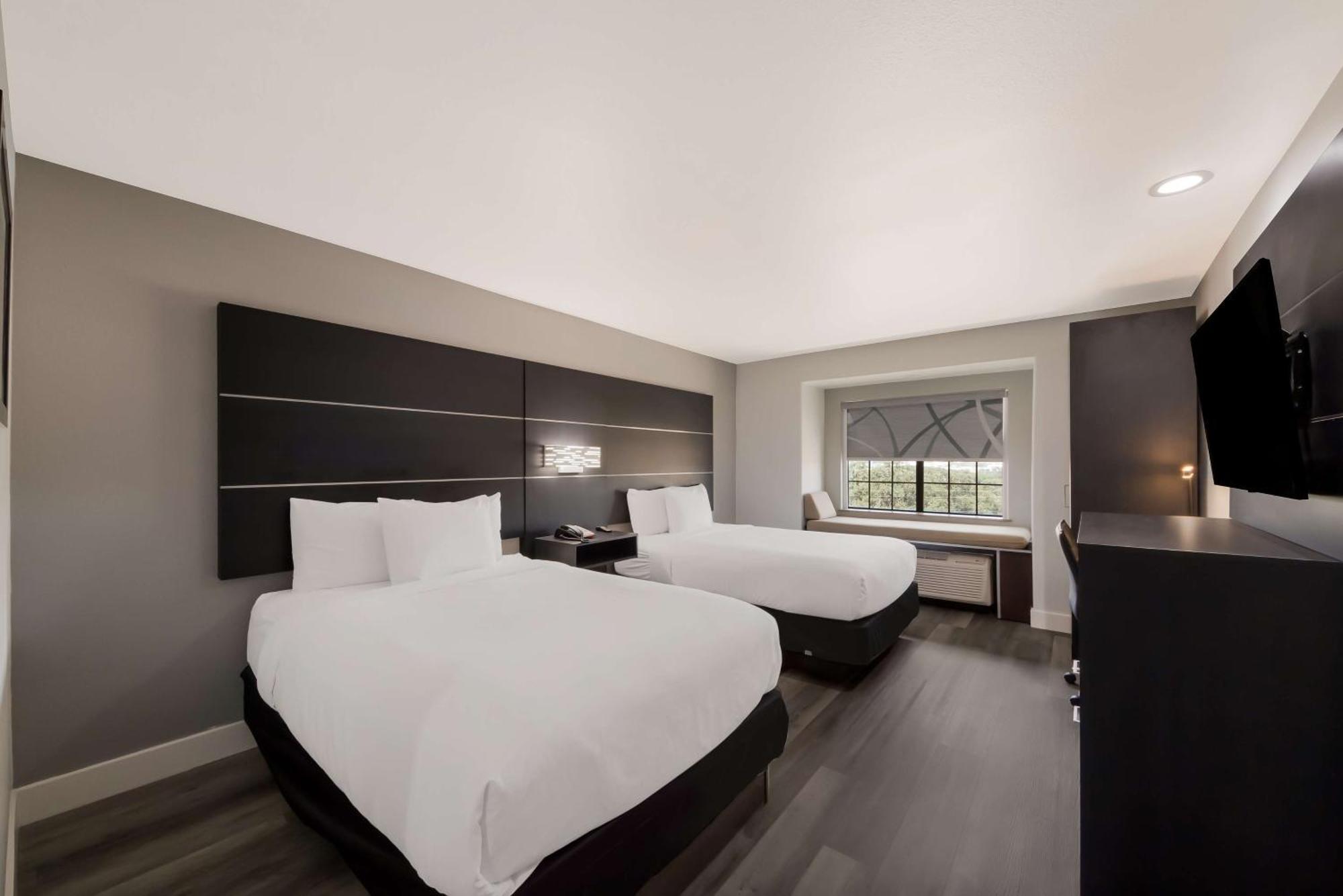 Best Western Seaworld San Antonio Bagian luar foto