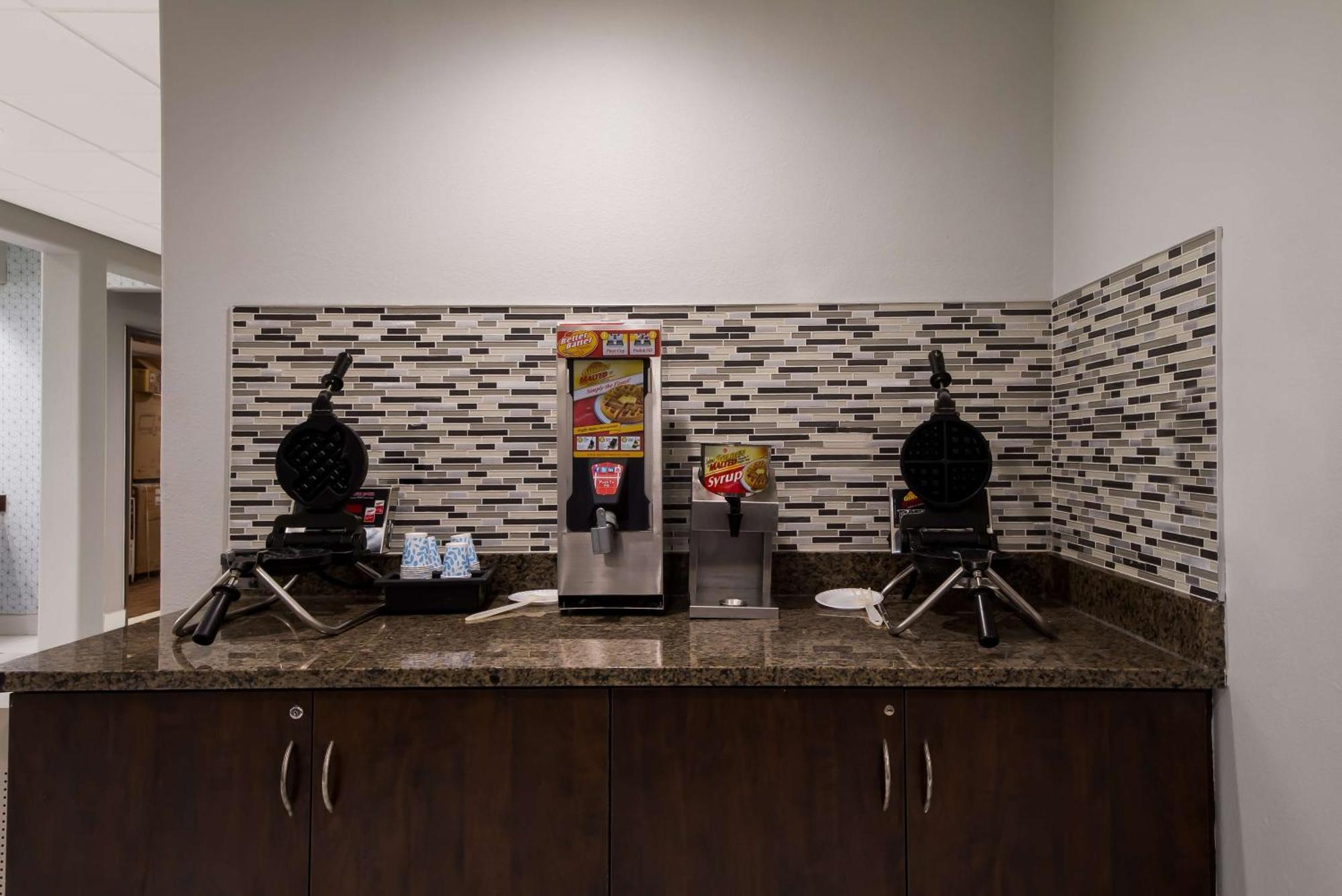 Best Western Seaworld San Antonio Bagian luar foto